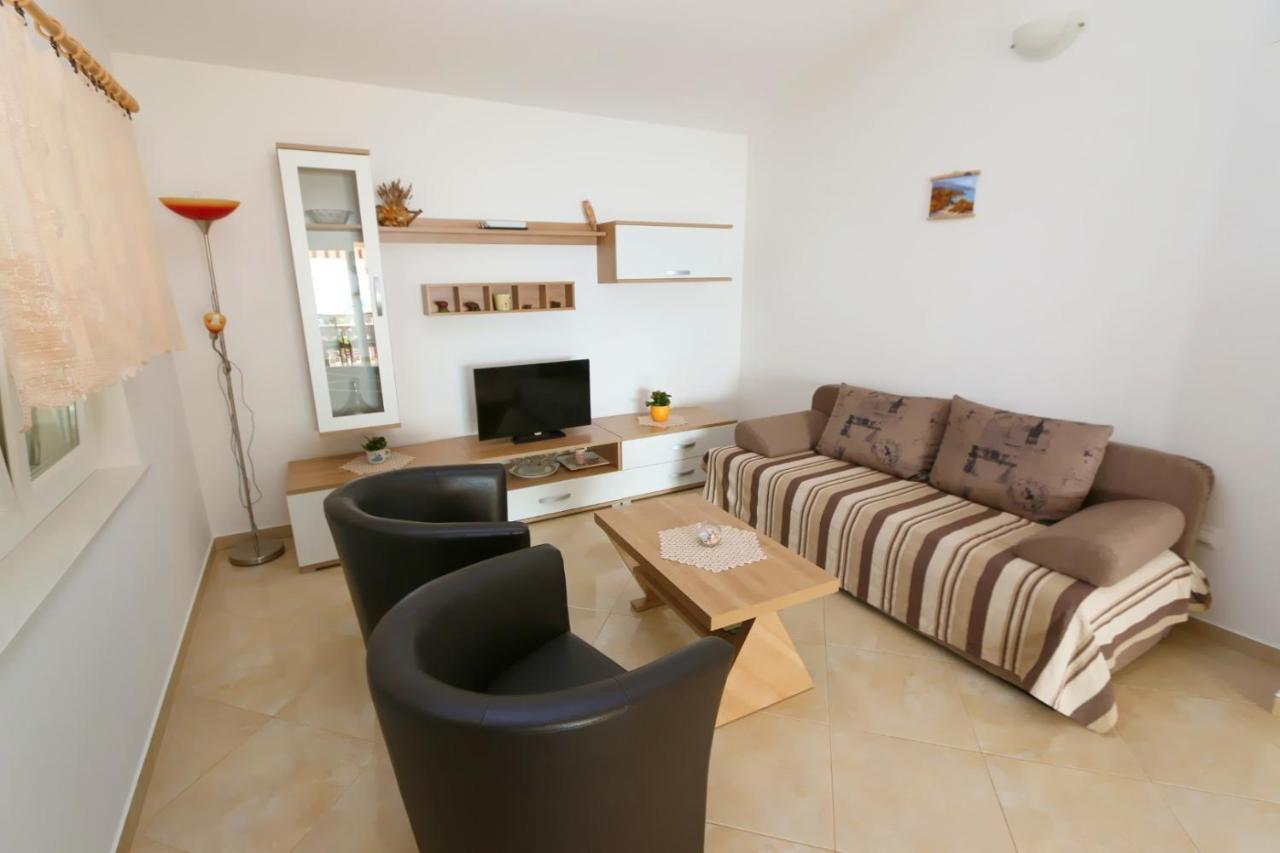Apartments Lunjski ลุน ภายนอก รูปภาพ